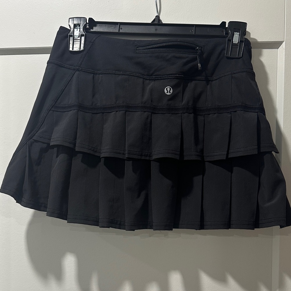 lululemon athletica pace Mini Skirt with built in shorts